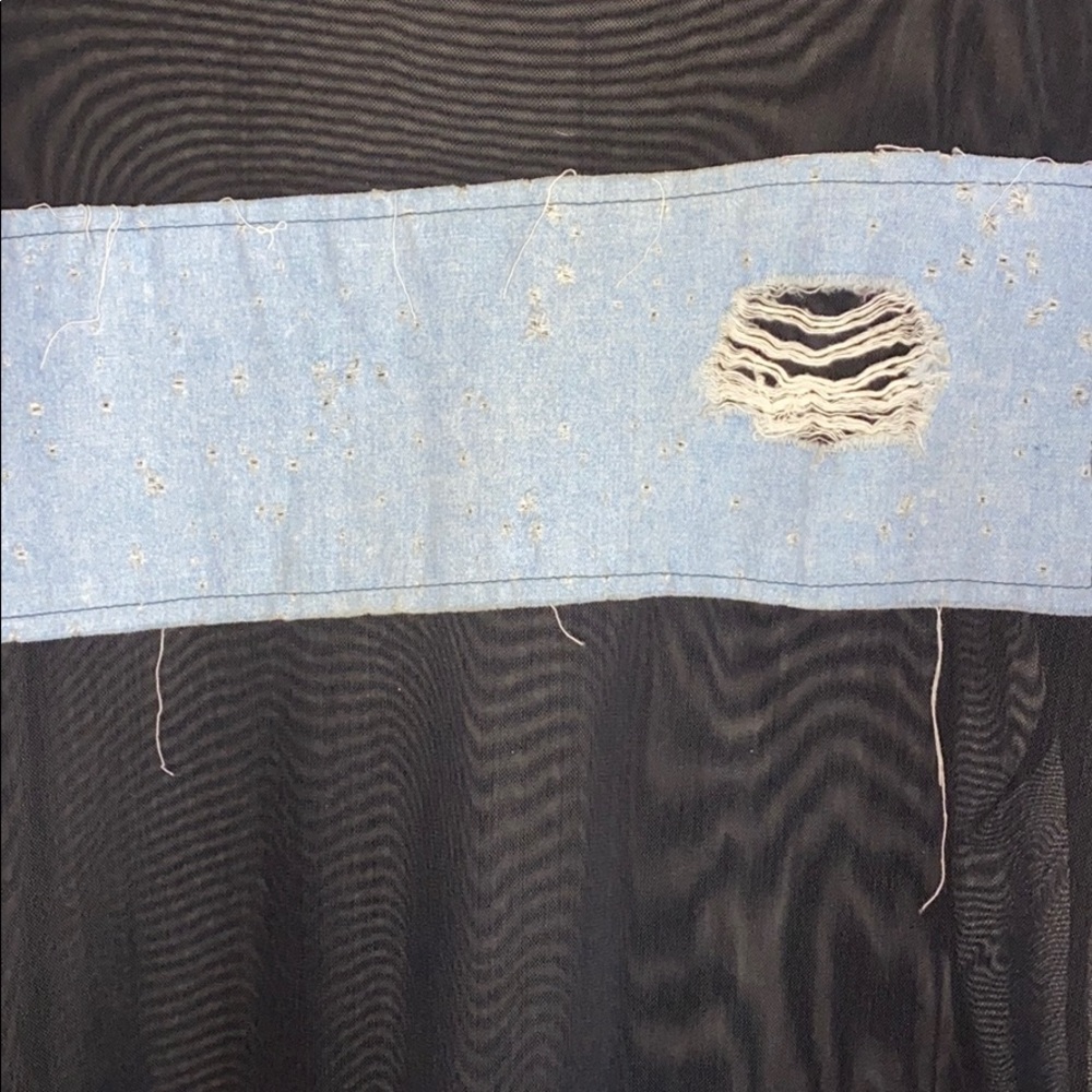 LF Mesh Top - Picture 2 of 4